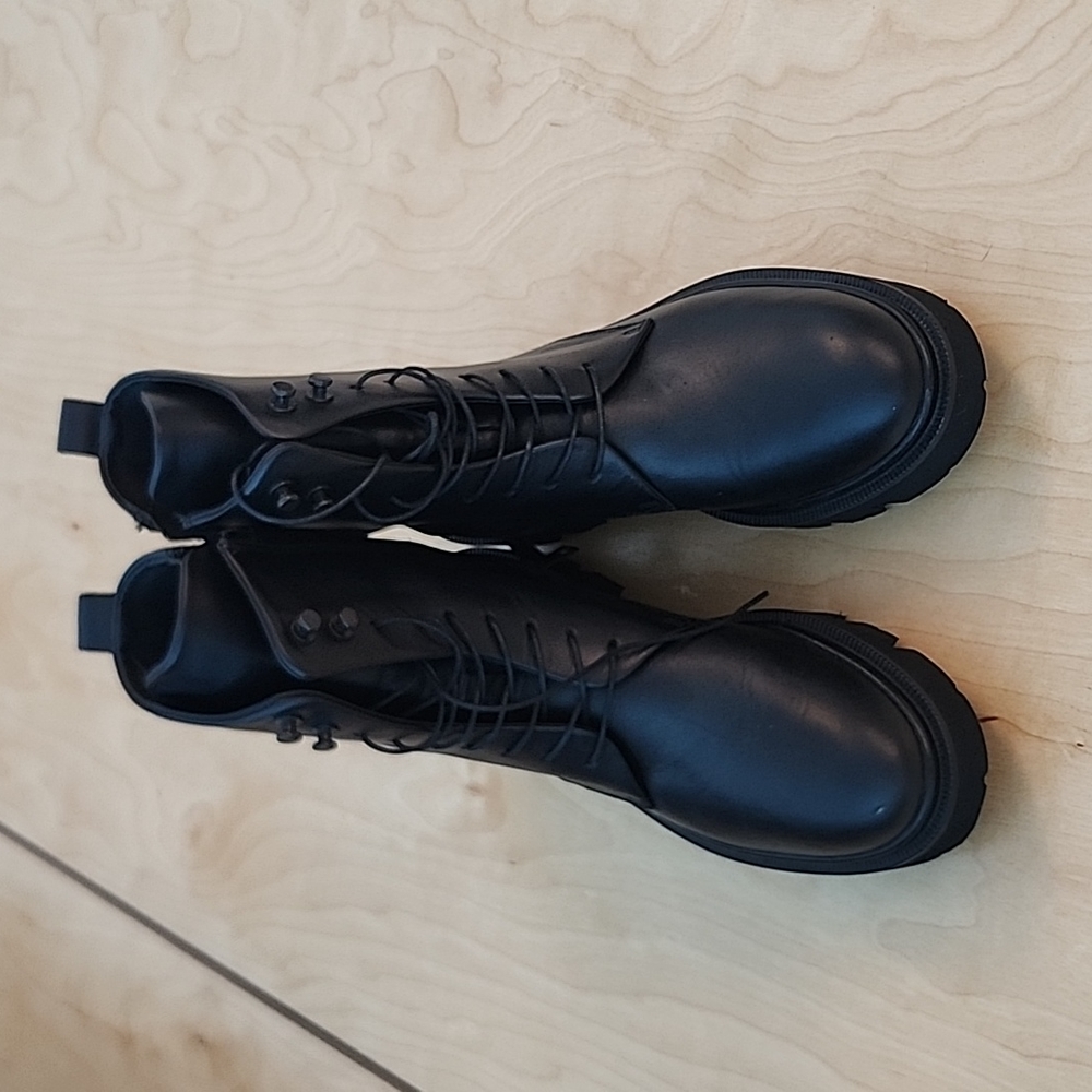 Koio boots